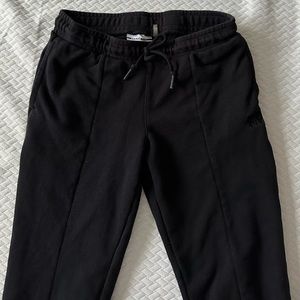 BLACK JOGGERS // DKNY SPORT // SIZE SMALL
